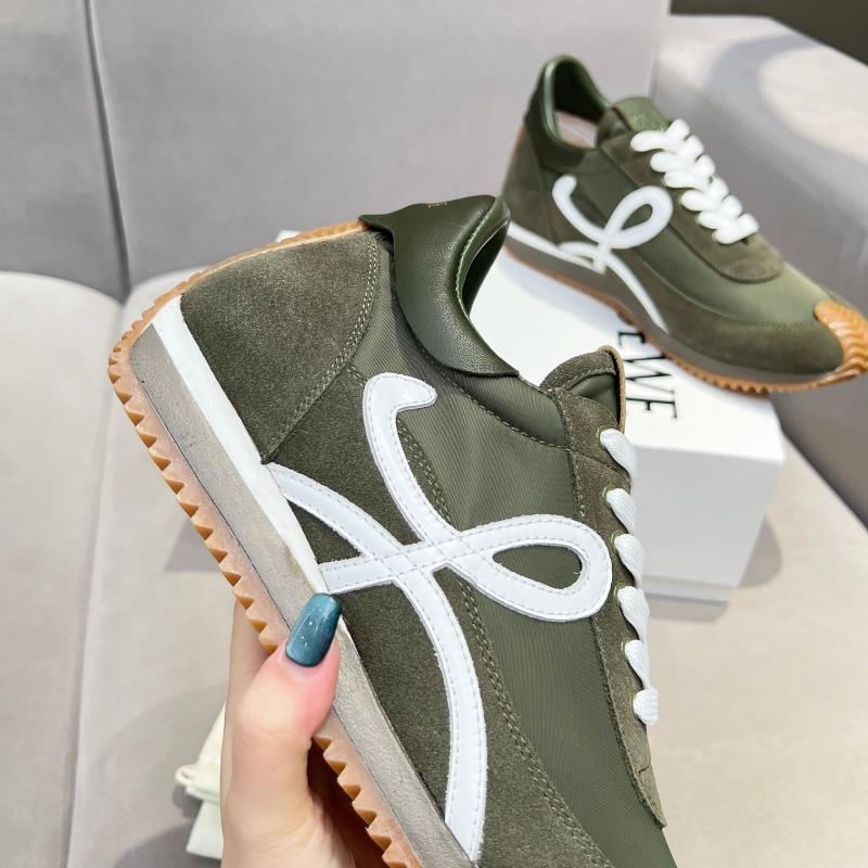 Loewe Sneakers